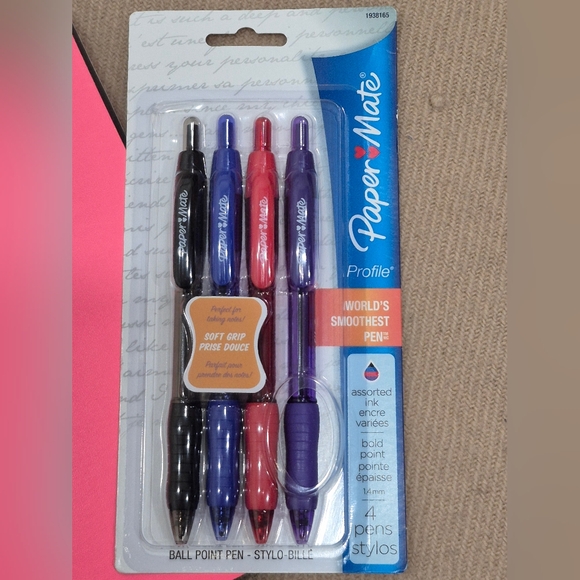 Pink Notebook and Pen Set - Picture 5 of 16